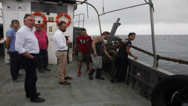 La Junta respalda a la empresa 'Mejillones de Isla' La Junta respalda a la empresa 'Mejillones de Isla'