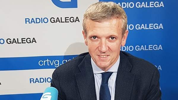 Alfonso Rueda, en entrevista en la Radio Galega Alfonso Rueda, en entrevista en la Radio Galega