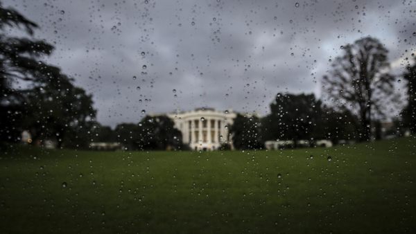 Lluvia en la Casa Blanca Lluvia en la Casa Blanca