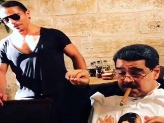 Maduro cena en un restaurante de lujo