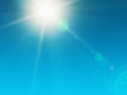 Sol, cielo despejado, calor, verano