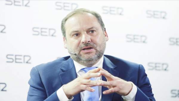 Ábalos preveu que l'AVE a Elx puga estar en servici a l'estiu de 2019 Ábalos preveu que l'AVE a Elx puga estar en servici a l'estiu de 2019