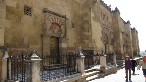 Fachada Oeste de la Mezquita de Córdoba Fachada Oeste de la Mezquita de Córdoba