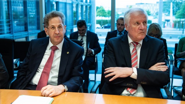 Hans-Georg Maassen junto al ministro de Interior alemán Hans-Georg Maassen junto al ministro de Interior alemán