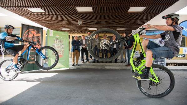 Presentación en Madrid del Campeonato de Enduro que se celebra en Sobrarbe Presentación en Madrid del Campeonato de Enduro que se celebra en Sobrarbe