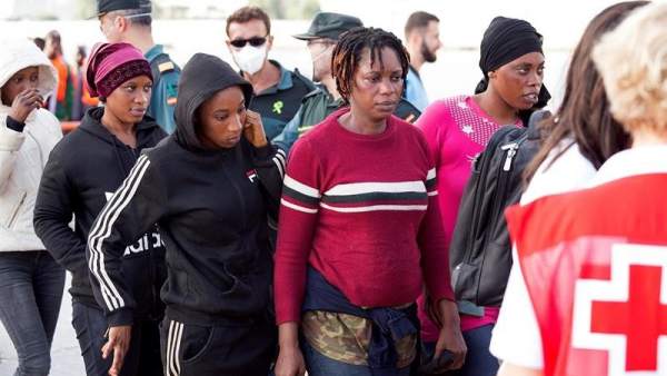 Inmigrantes rescatados en Alborán Inmigrantes rescatados en Alborán