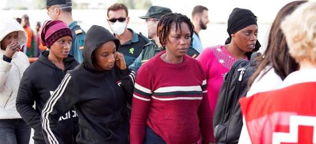 Inmigrantes rescatados en Alborán