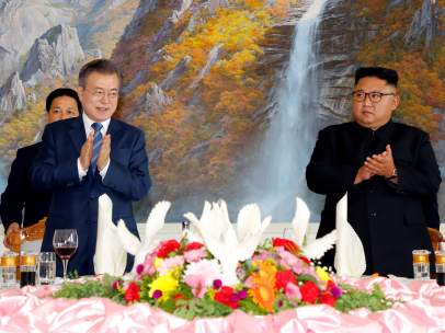 Moon Jae-in y Kim Jong-un