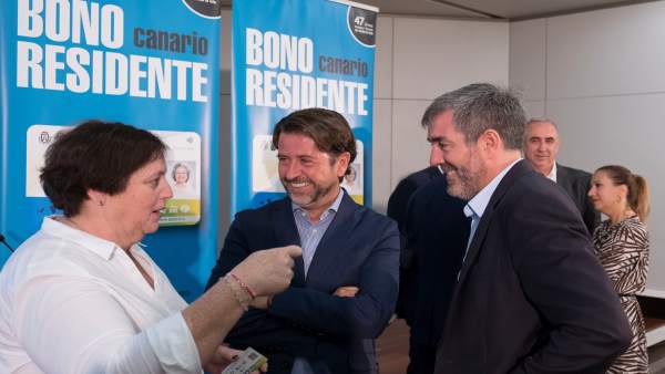 Rueda De Prensa Para La Presentación Del Bono Transporte Para Residentes En Isla Rueda De Prensa Para La Presentación Del Bono Transporte Para Residentes En Isla
