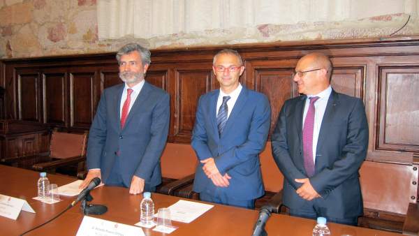 Carlos Lesmes, Ricardo Rivero y Fernando Carbajo, de izquierda a derecha Carlos Lesmes, Ricardo Rivero y Fernando Carbajo, de izquierda a derecha