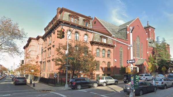 Abusos sexuales en una iglesia de Brooklyn Abusos sexuales en una iglesia de Brooklyn