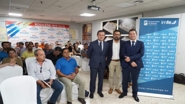 El Ayuntamiento De Málaga Informa: El Imfe Convoca A Los Emprendedores Del Distr El Ayuntamiento De Málaga Informa: El Imfe Convoca A Los Emprendedores Del Distr