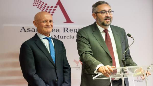 Domingo Coronado y Víctor Martínez Domingo Coronado y Víctor Martínez