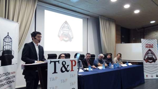 Presentación del título de traductor de videojuegos Presentación del título de traductor de videojuegos