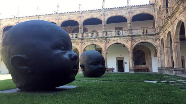 Carmen Dormida y Carmen Despierta en el patio Fonseca 20-9-2018 Carmen Dormida y Carmen Despierta en el patio Fonseca 20-9-2018