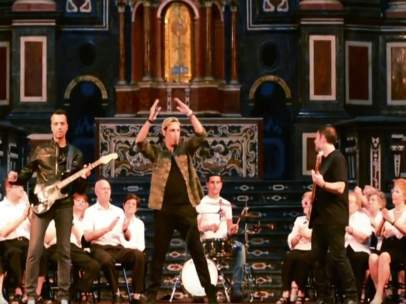 Les Veus de la Memòria, con la banda tributo a U2