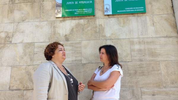 Las dirigentes del PP Rosa Fuentes y Ana Vanesa García Las dirigentes del PP Rosa Fuentes y Ana Vanesa García