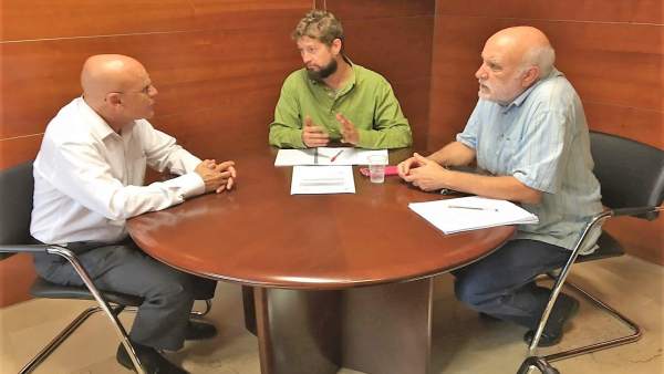 Reunión con el Diputado Reunión con el Diputado