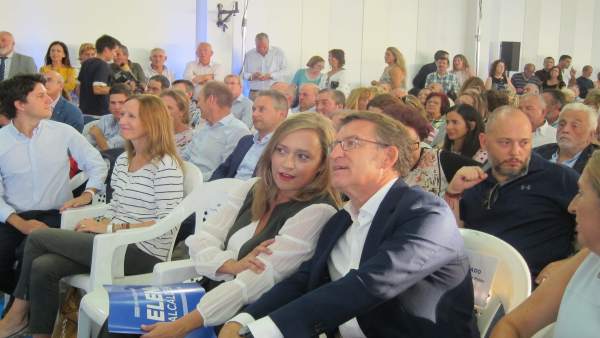 Feijóo presenta a Muñoz como candidata del PP en Vigo Feijóo presenta a Muñoz como candidata del PP en Vigo
