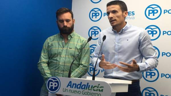 NNGG pide la dimisión del edil del PSOE que agredió a la alcaldesa NNGG pide la dimisión del edil del PSOE que agredió a la alcaldesa