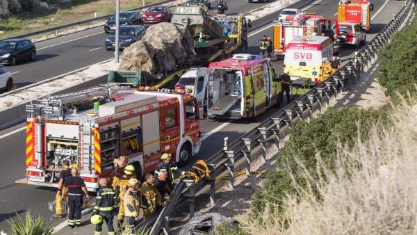 Accidente en la A-7 en Alicante Accidente en la A-7 en Alicante