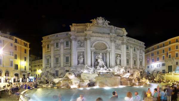 Fontana di Trevi Fontana di Trevi