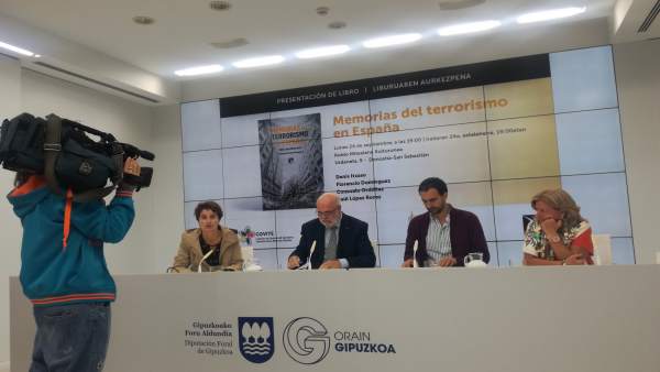 Presentación de Memorias del terrorismo en España. Presentación de Memorias del terrorismo en España.