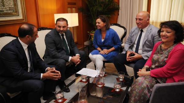 Ábalos, segundo por la izda., en su encuentro con Ambrosio, Ruiz y Valenzuela Ábalos, segundo por la izda., en su encuentro con Ambrosio, Ruiz y Valenzuela