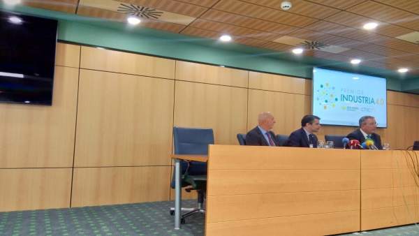 Rueda de prensa en Caja Rural Rueda de prensa en Caja Rural