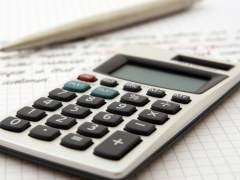 Los profesores de matemáticas defienden el uso de calculadoras en la prueba de acceso a universidad