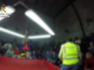 Intervención policial durante una pelea de gallos en Almería