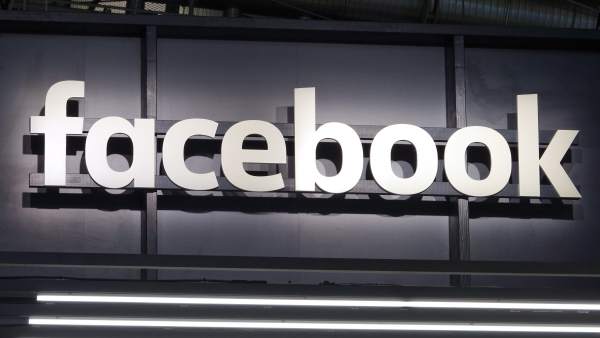 Facebook Facebook