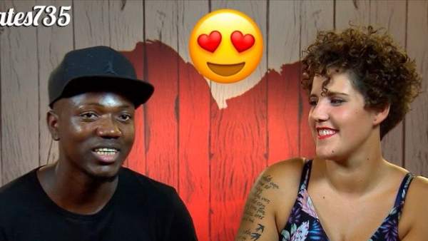 Siqui y Laura en 'First Dates'. Siqui y Laura en 'First Dates'.