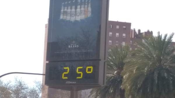 El nord de Castelló segueix aquest dimarts en avís groc per forts vents i les temperatures aniran en descens El nord de Castelló segueix aquest dimarts en avís groc per forts vents i les temperatures aniran en descens