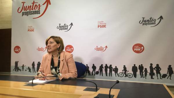 Blanca Fernández en rueda de prensa Blanca Fernández en rueda de prensa