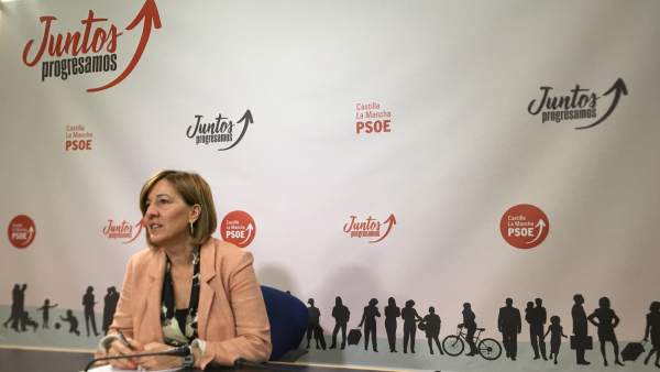 Blanca Fernández en rueda de prensa Blanca Fernández en rueda de prensa