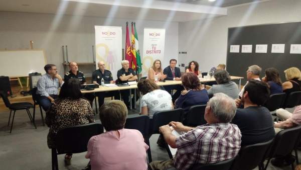 Junta Local de Seguridad en Pino Montano Junta Local de Seguridad en Pino Montano