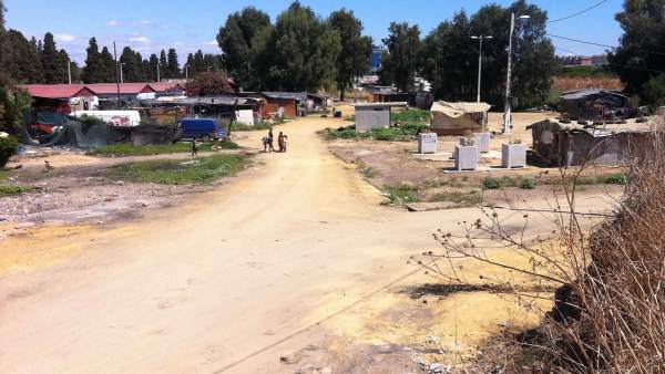 Asentamiento Chabolista Del Vacie De Sevilla Asentamiento Chabolista Del Vacie De Sevilla