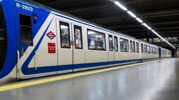 Uno de los trenes de Metro de Madrid Uno de los trenes de Metro de Madrid