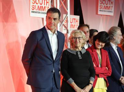 El presidente del Gobierno, Pedro Sánchez, y la alcaldesa Manuela Carmena