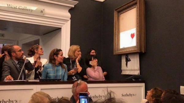 Obra de Banksy autodestruida Obra de Banksy autodestruida