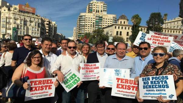 Miembros del PAR este domingo en Valencia. Miembros del PAR este domingo en Valencia.