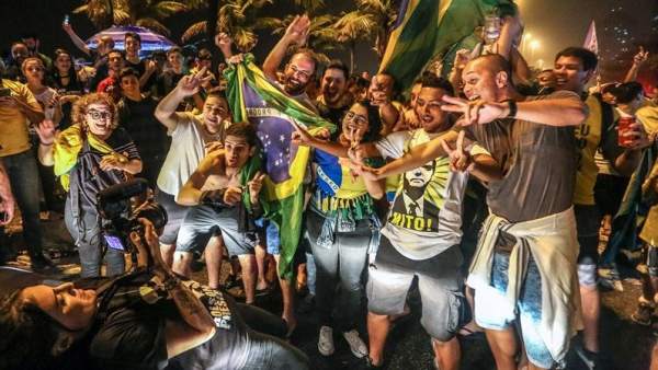 Simpatizantes de Bolsonaro Simpatizantes de Bolsonaro