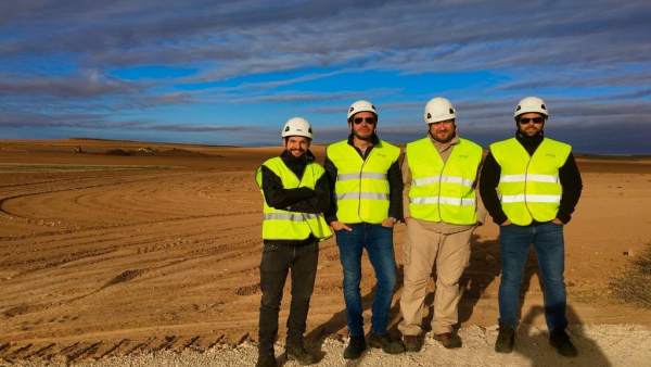 Equipo de construcción EGPE, en Muniesa. Equipo de construcción EGPE, en Muniesa.