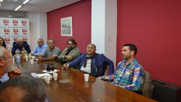 En el centro, Camil Ros y José María Álvarez (UGT) En el centro, Camil Ros y José María Álvarez (UGT)