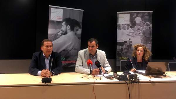 Del Amo, Goñi y Urkiola durante la presentación Del Amo, Goñi y Urkiola durante la presentación