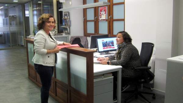 Arraiz formaliza su precandidatura en el PSOE Arraiz formaliza su precandidatura en el PSOE