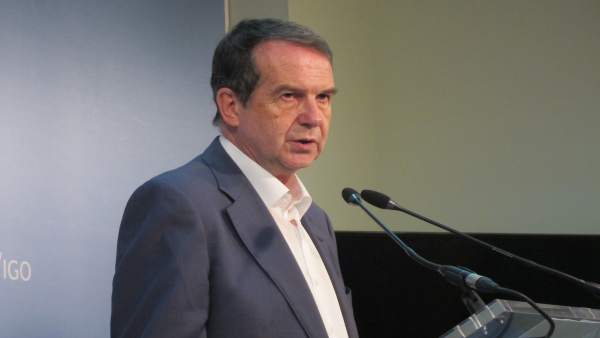 Abel Caballero condena los 'insultos' a Silva Abel Caballero condena los 'insultos' a Silva