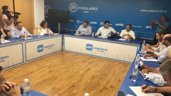 Reunión de la sectorial de Agricultura del PP de Jaén Reunión de la sectorial de Agricultura del PP de Jaén