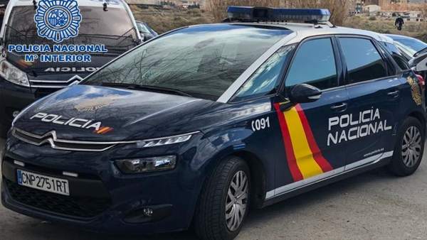 Coche de Policía Nacional Coche de Policía Nacional